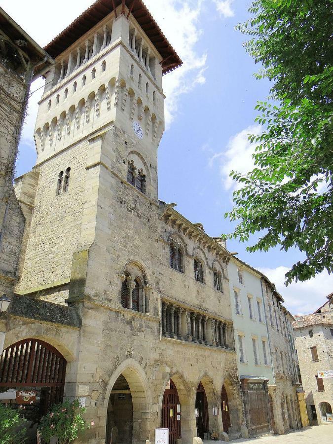 Somn'En Bulle Hotel Najac Bagian luar foto